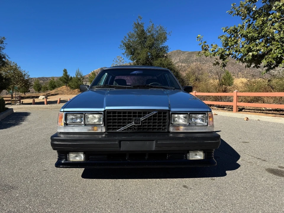 1987 Volvo 740 - Image 3 of 21