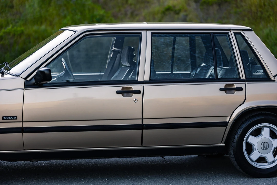 1987 Volvo 740 - Image 27 of 31