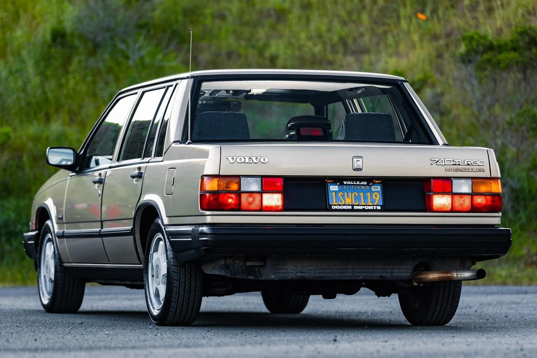 1987 Volvo 740 - Image 5 of 31