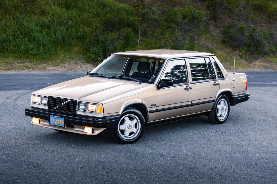 1987 Volvo 740 - Image 10 of 31