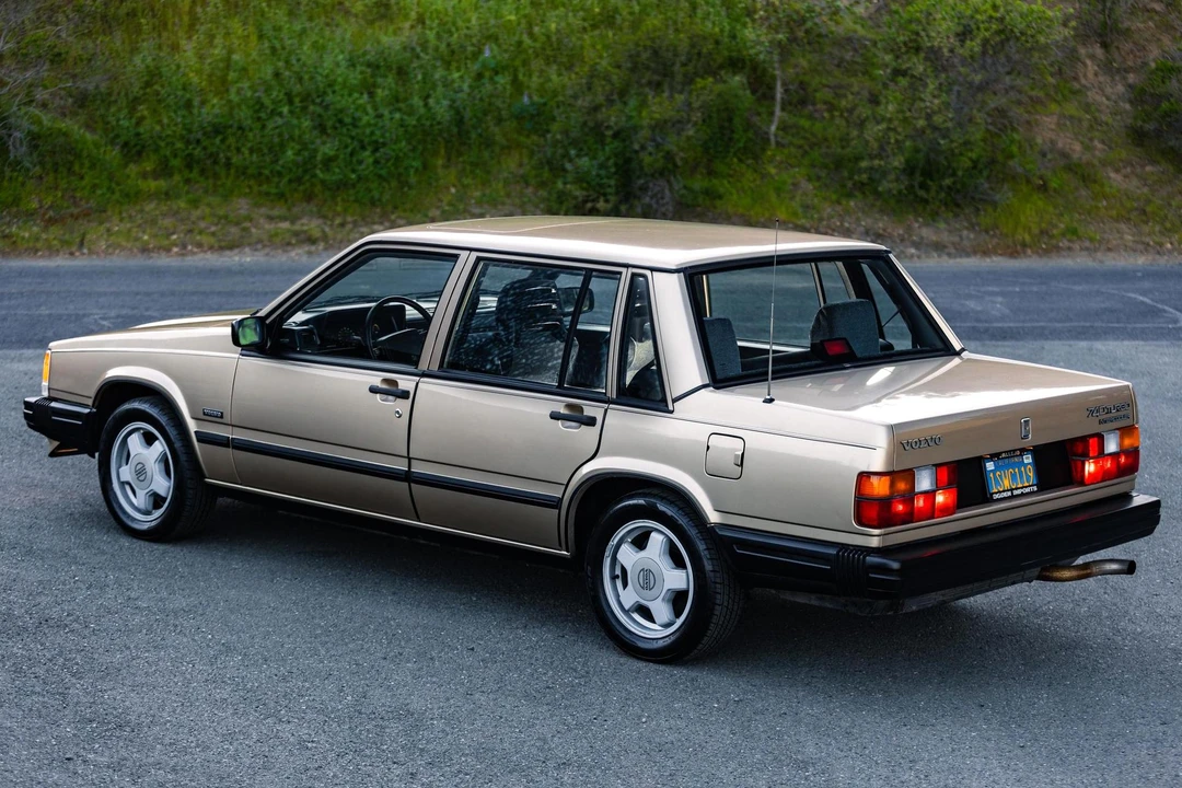 1987 Volvo 740 - Image 4 of 31