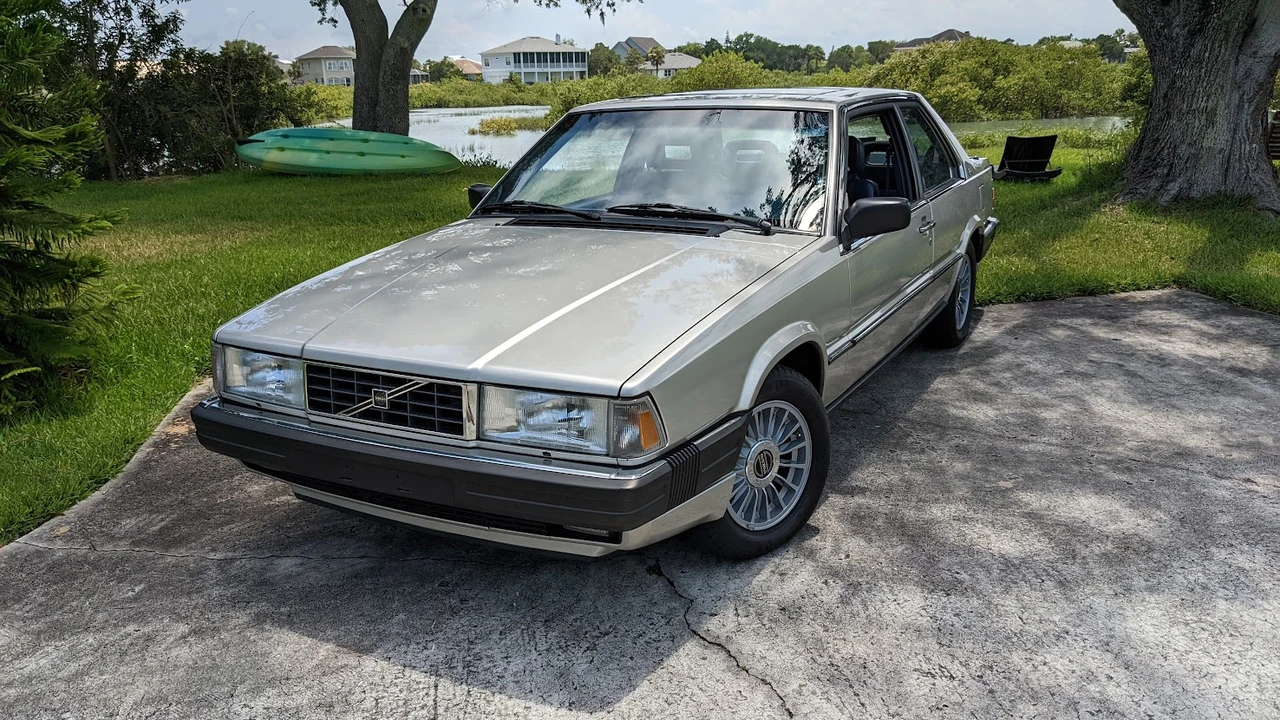 1987 Volvo 780 - Image 5 of 31