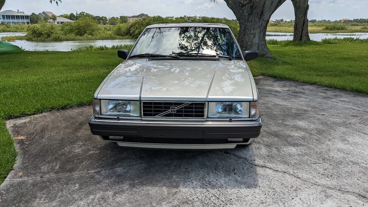 1987 Volvo 780 - Image 21 of 31