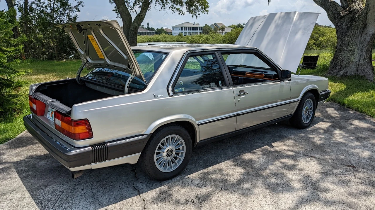 1987 Volvo 780 - Image 19 of 31