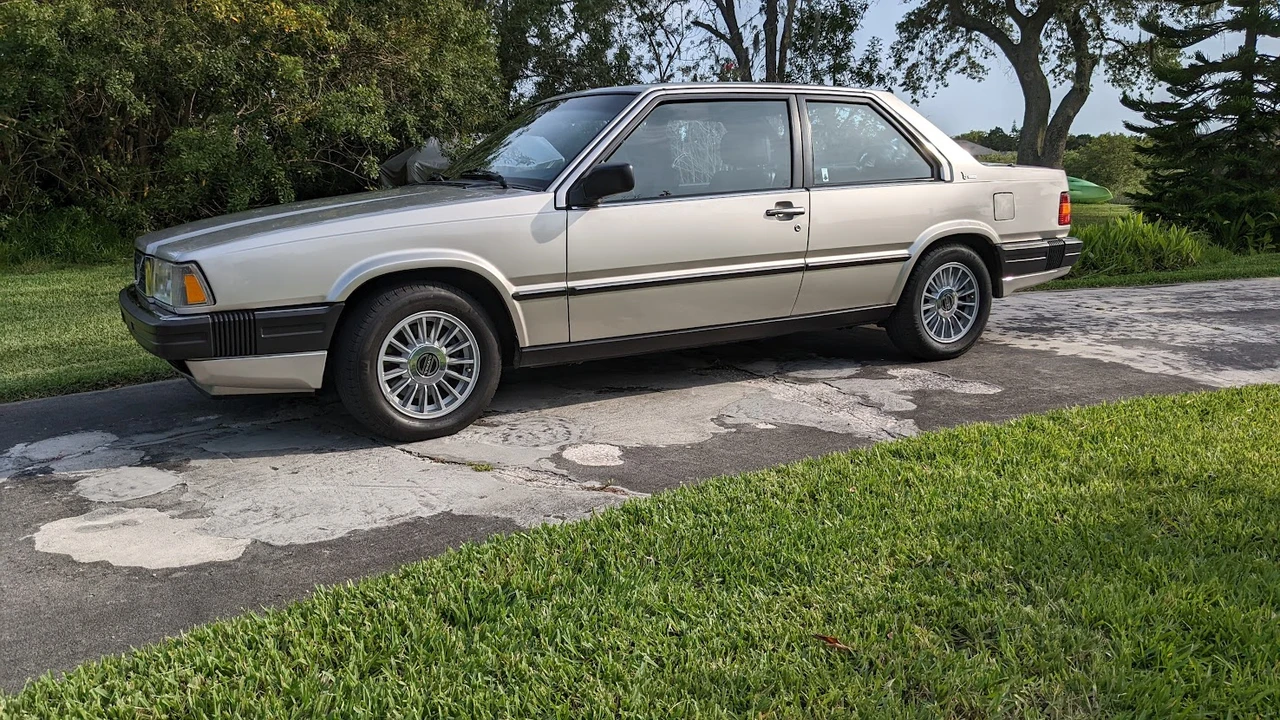 1987 Volvo 780 - Image 12 of 31