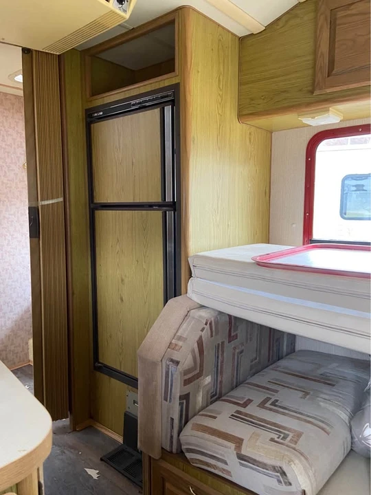 1987 Winnebago - Image 6 of 10