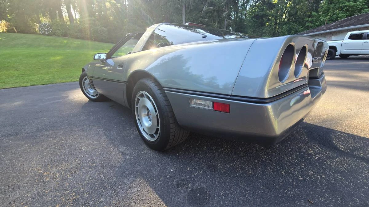 1987 Chevrolet Corvette C4 - Image 4 of 10