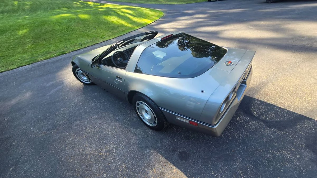1987 Chevrolet Corvette C4 - Image 5 of 10