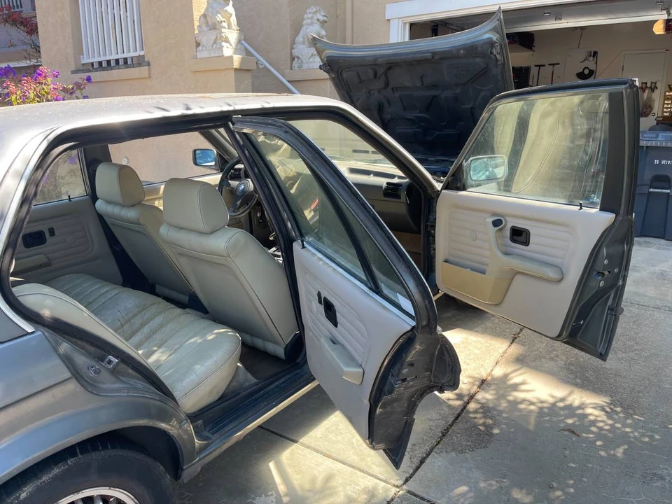 1989 BMW E30 3 Series - Image 9 of 17