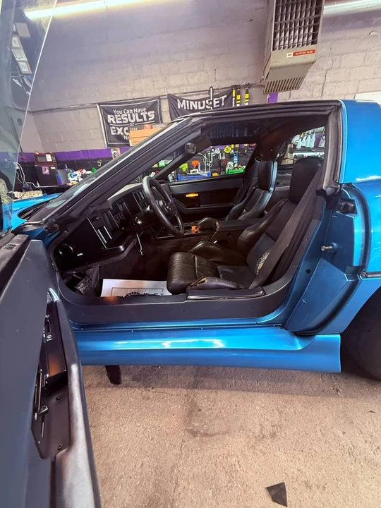 1987 Chevrolet Corvette C4 - Image 13 of 20