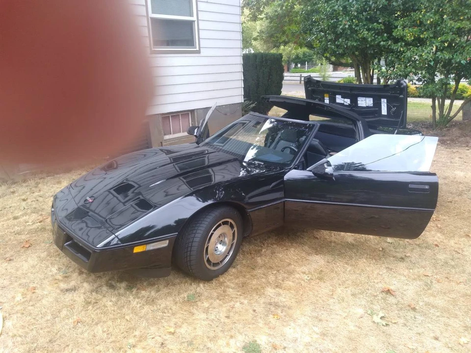 1987 Chevrolet Corvette C4 - Image 4 of 5