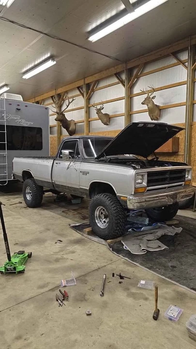 1987 Dodge Ram 1st Gen - Image 5 of 10