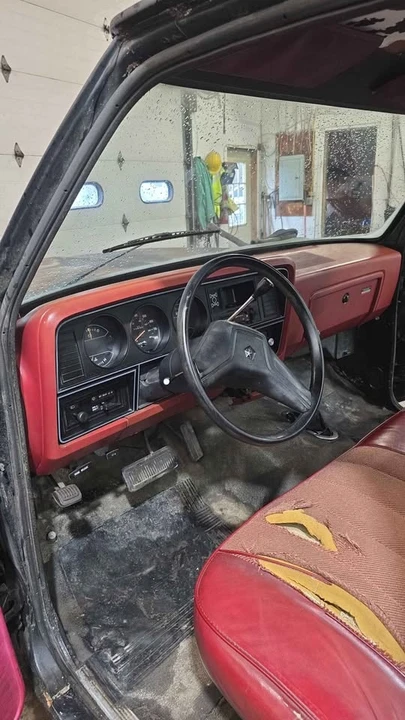 1987 Dodge Ram 1st Gen - Image 7 of 10