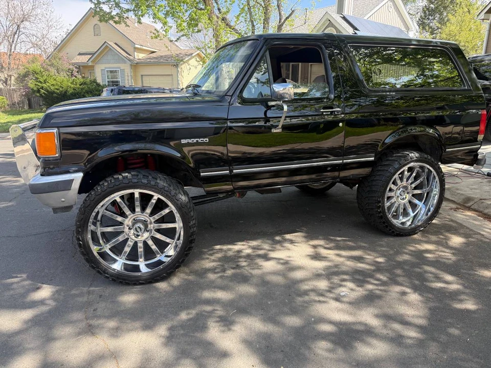 1987 Ford Bronco 4th Gen - Image 4 of 4