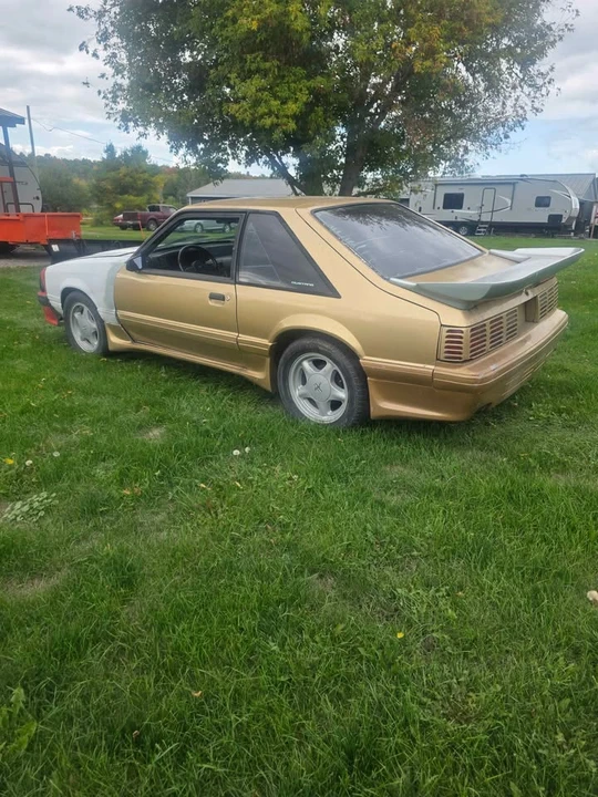 1987 Ford Mustang GT 3rd Gen - Image 4 of 10