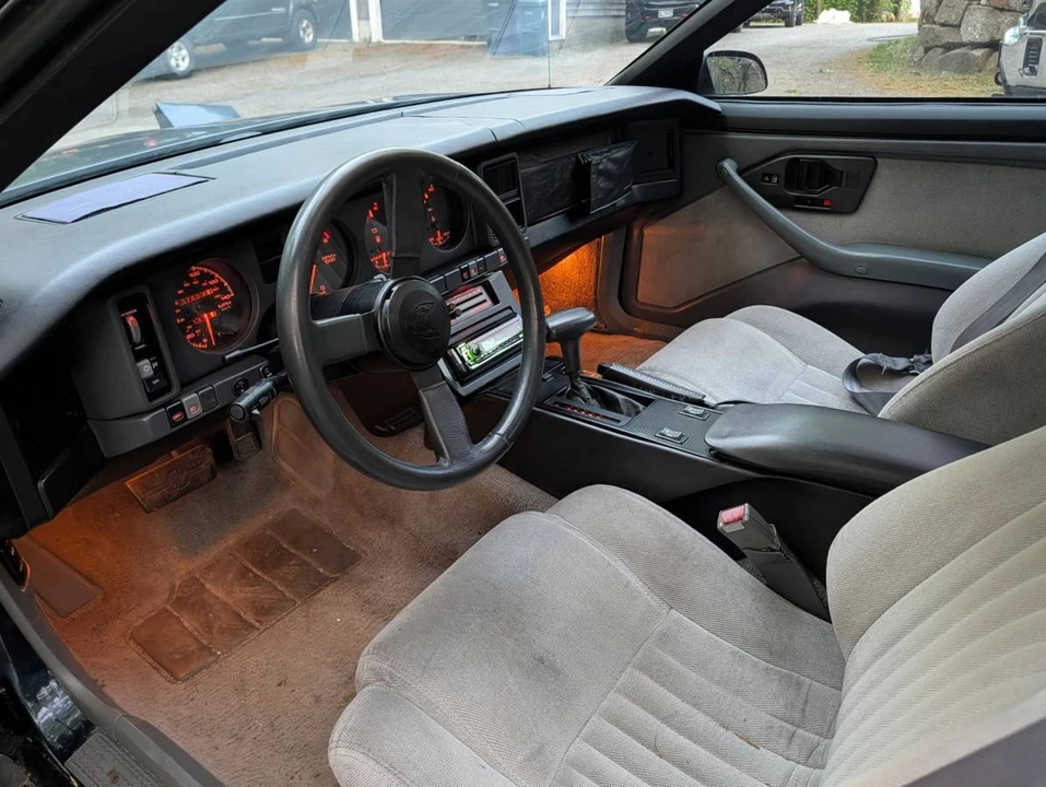 1987 Pontiac Firebird Trans Am 3rd Gen - Image 11 of 11