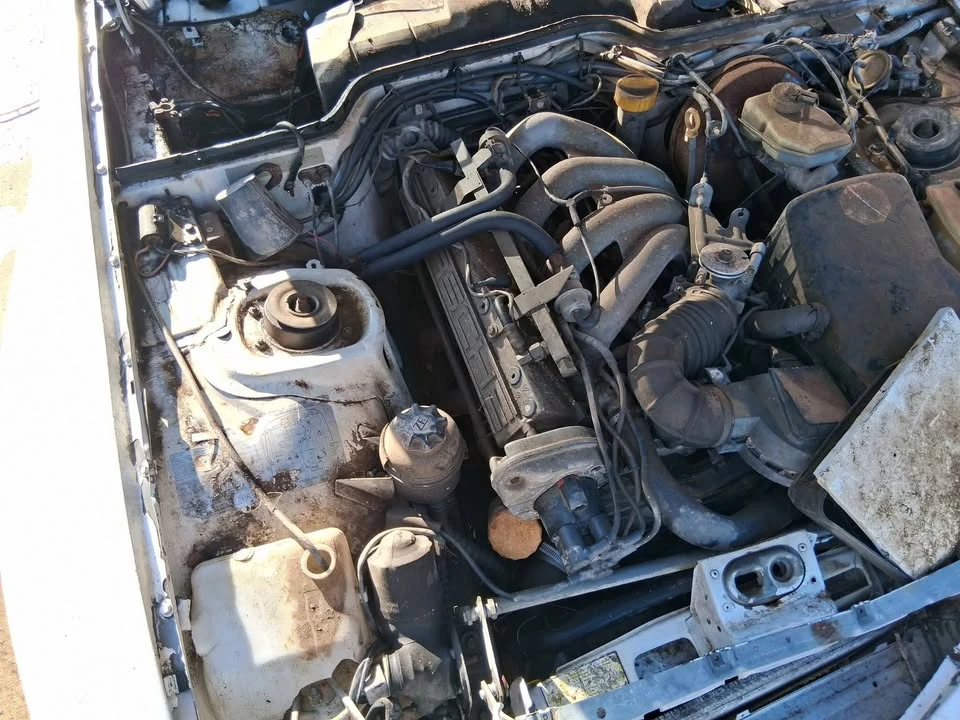1987 Porsche 944 S - Image 4 of 5