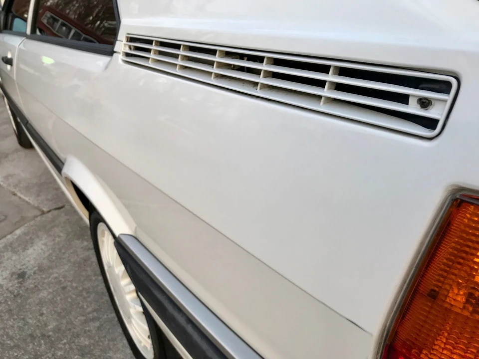 1987 Audi Coupe & Cabriolet - Image 22 of 31