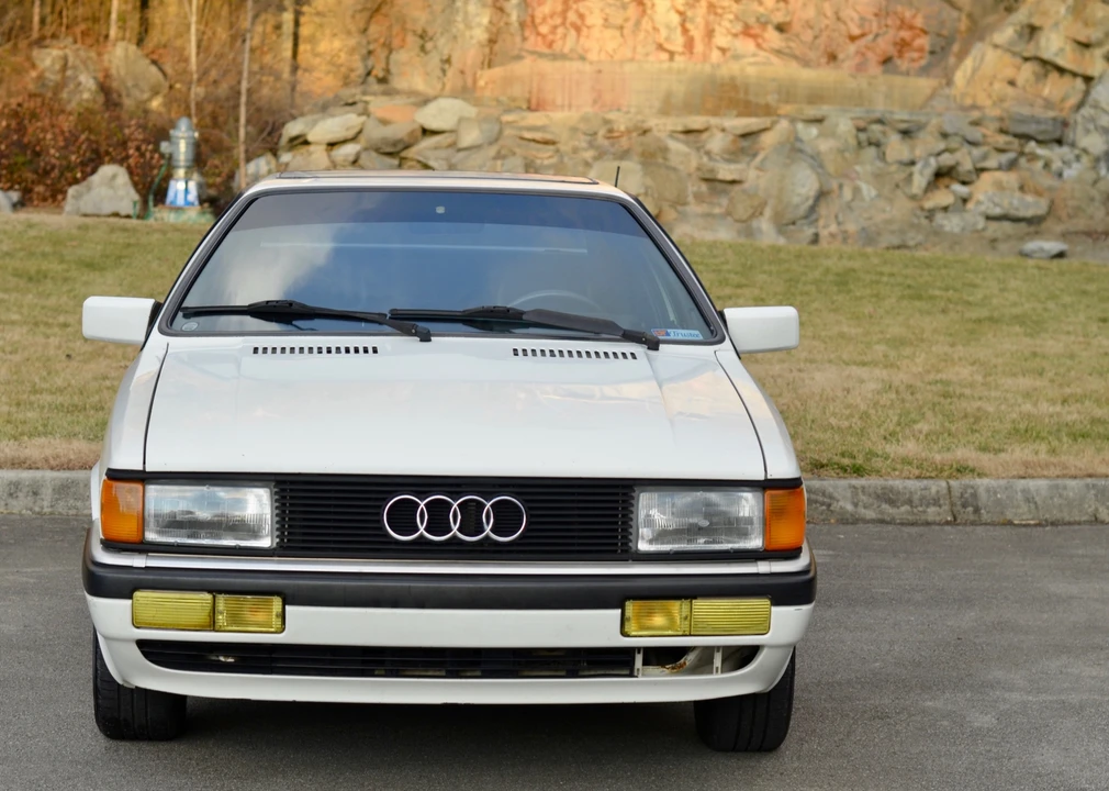 1987 Audi Coupe & Cabriolet - Image 3 of 31