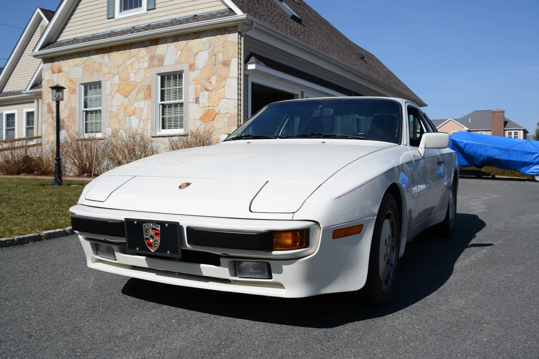 1987 Porsche 944 - Image 2 of 31