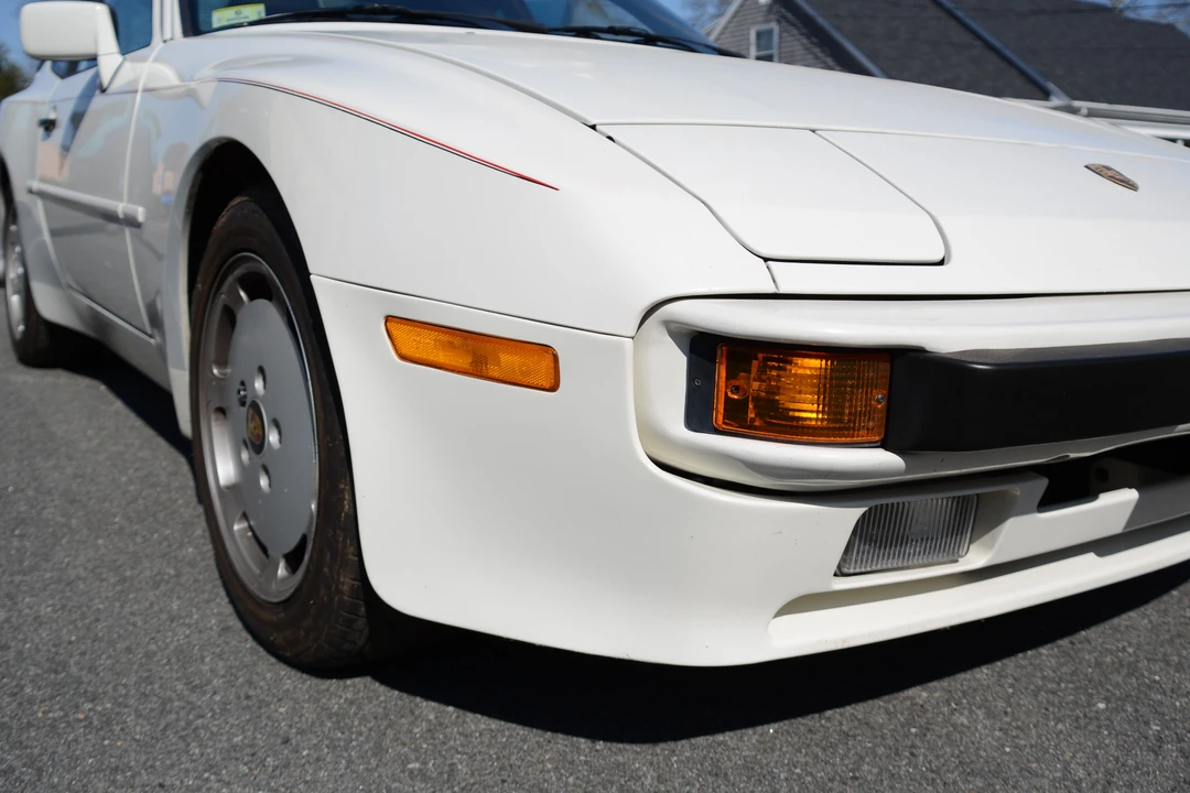 1987 Porsche 944 - Image 5 of 31
