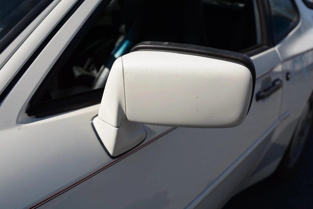 1987 Porsche 944 - Image 20 of 31