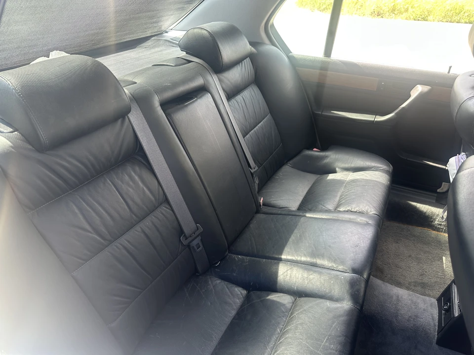 1988 BMW E32 7 Series - Image 3 of 5