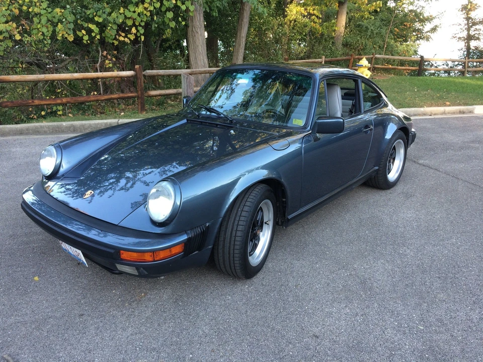 1988 Porsche 911 Carrera 3.2 - Image 4 of 9