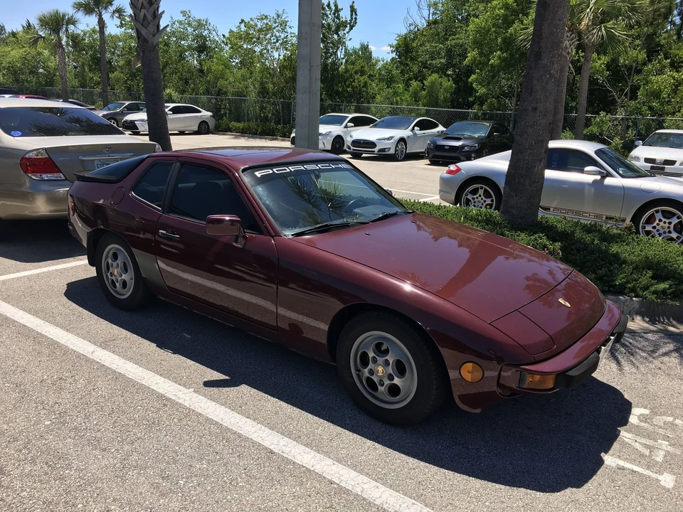 1988 Porsche 924 S - Image 2 of 6