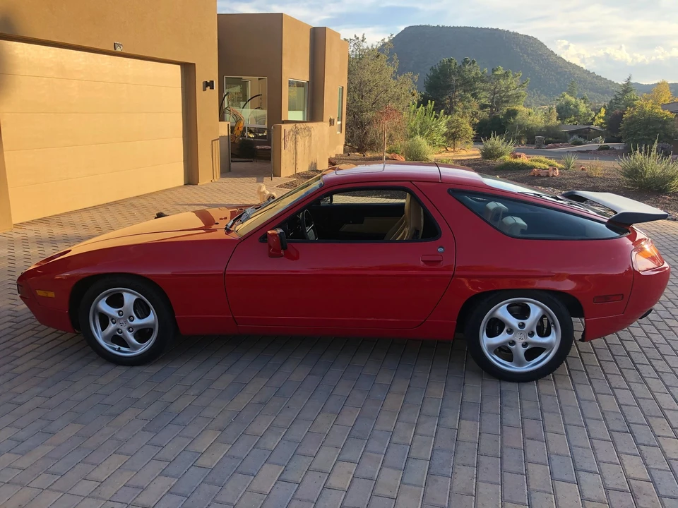 1988 Porsche 928 S4 - Image 3 of 11
