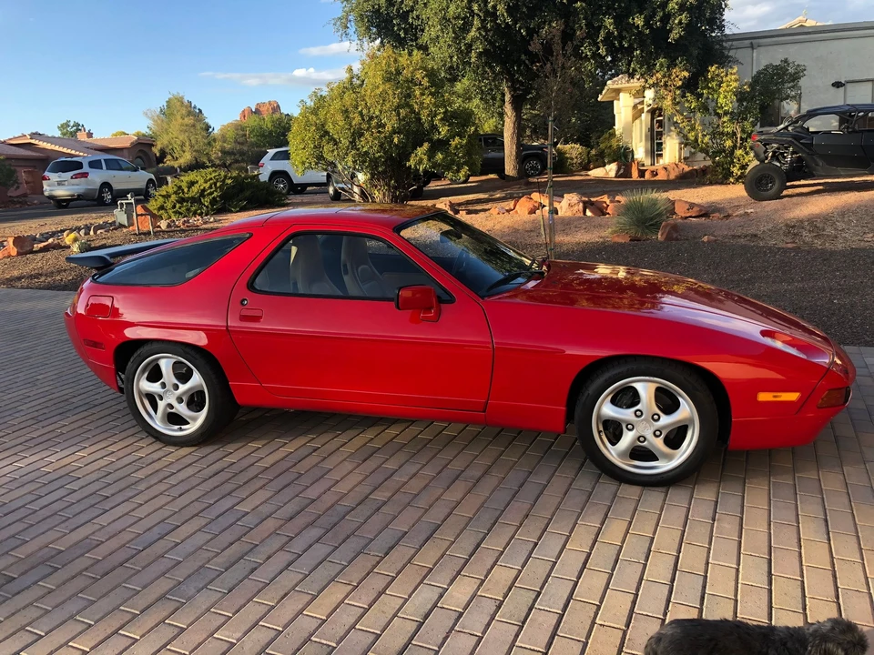 1988 Porsche 928 S4 - Image 2 of 11