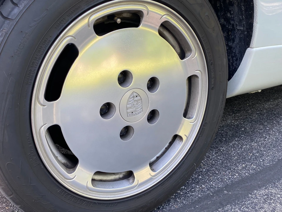 1988 Porsche 928 S4 - Image 14 of 31