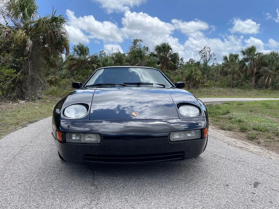 1988 Porsche 928 S4 - Image 14 of 31