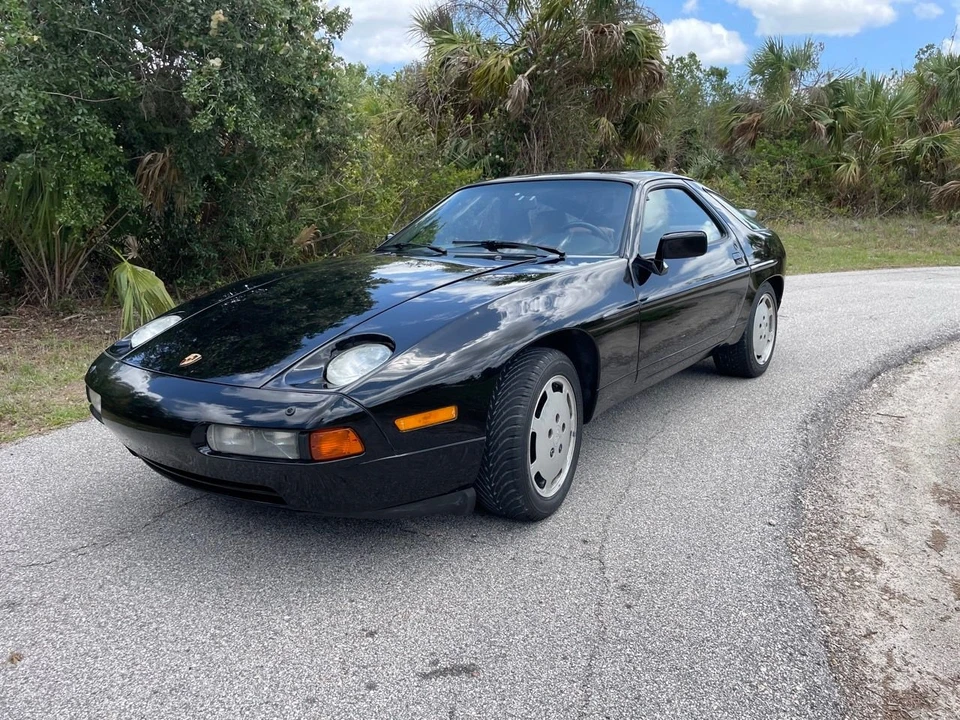 1988 Porsche 928 S4 - Image 15 of 31