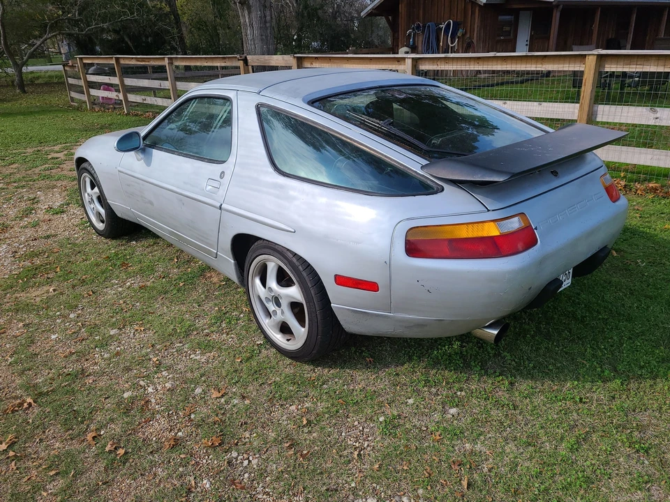 1988 Porsche 928 S4 - Image 3 of 24