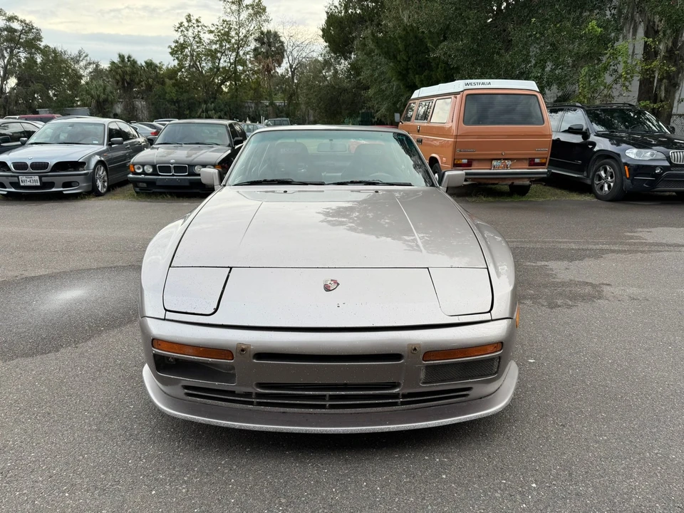 1988 Porsche 944 Turbo - Image 3 of 17