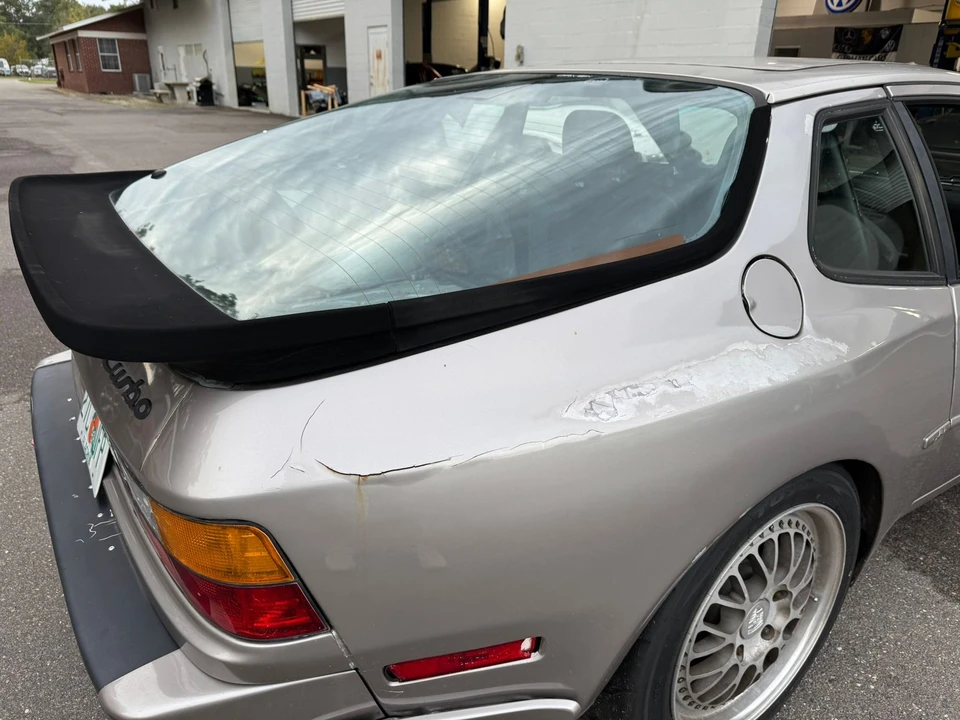 1988 Porsche 944 Turbo - Image 6 of 17