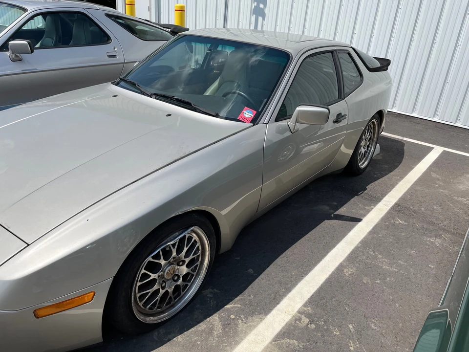 1988 Porsche 944 Turbo - Image 2 of 9