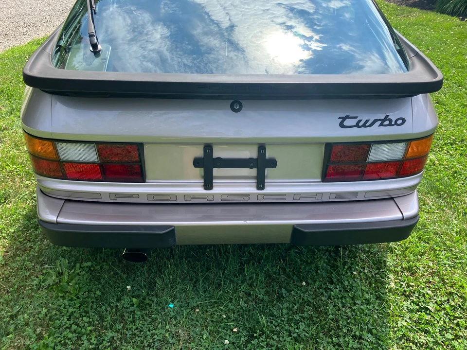 1988 Porsche 944 Turbo S - Image 5 of 26