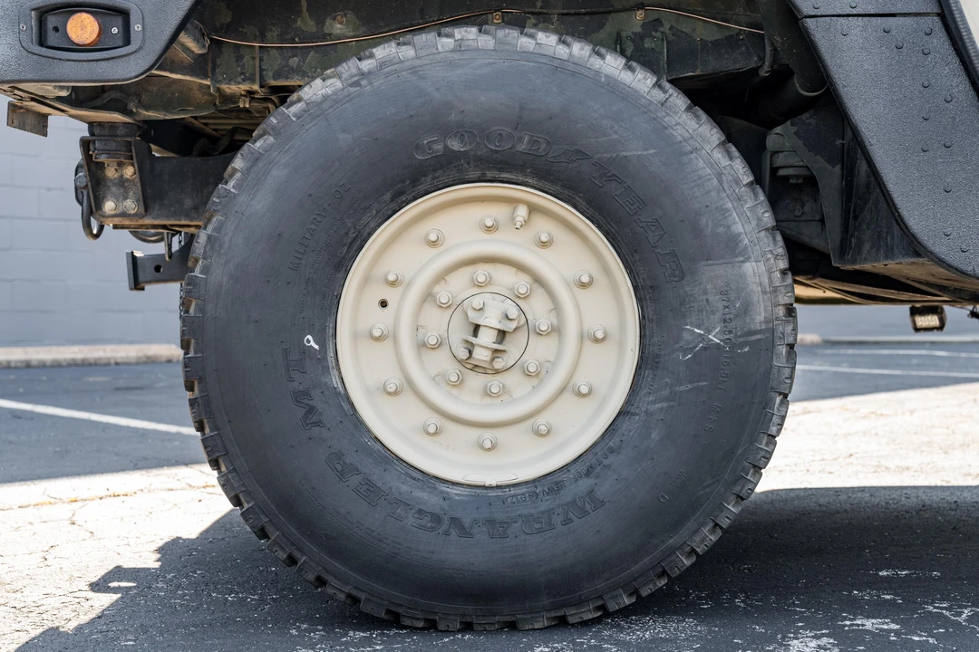 1988 AM General Hummer - Image 18 of 31