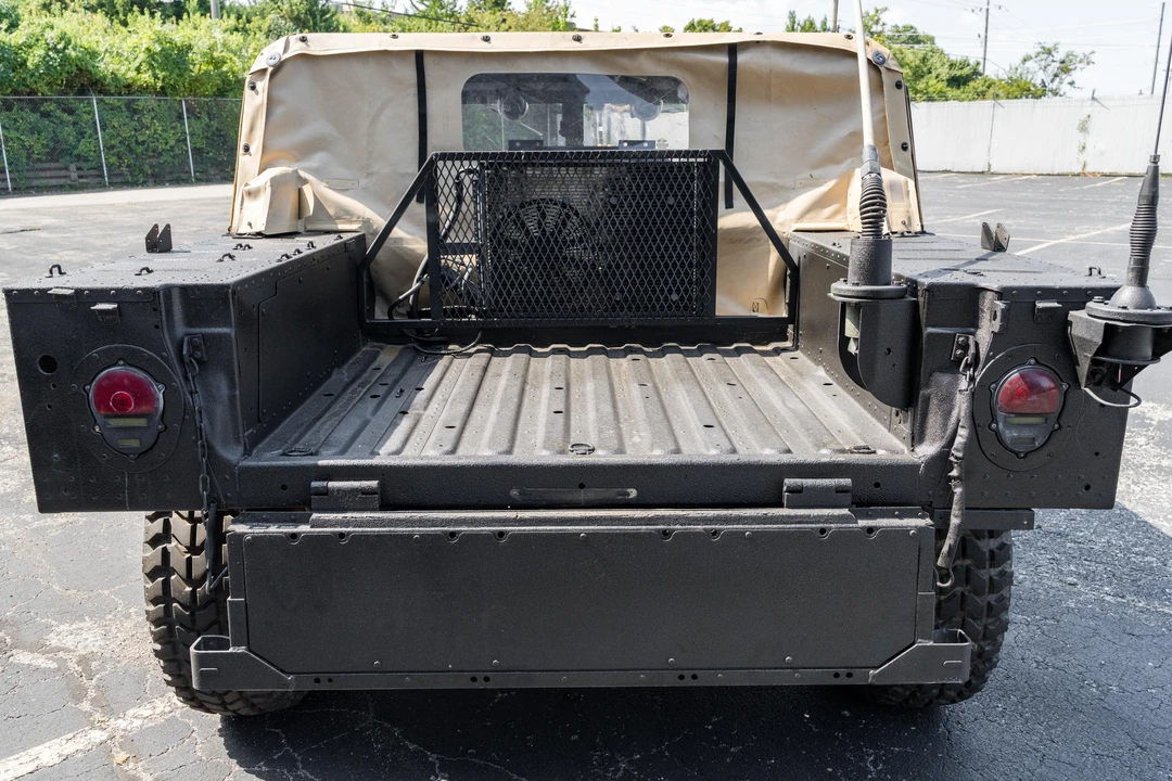 1988 AM General Hummer - Image 11 of 31