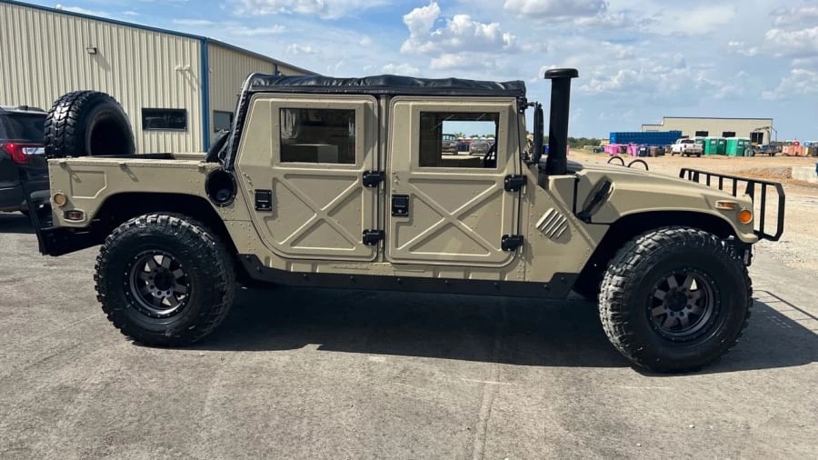 1988 AM General Hummer - Image 2 of 15
