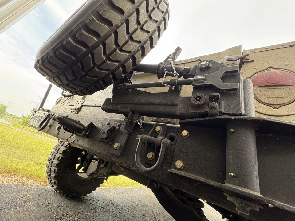 1988 Hummer HMMWV - Image 29 of 31