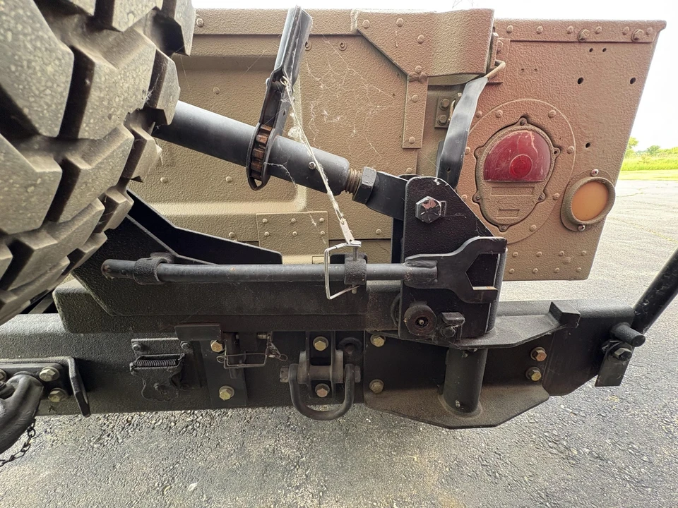 1988 Hummer HMMWV - Image 28 of 31