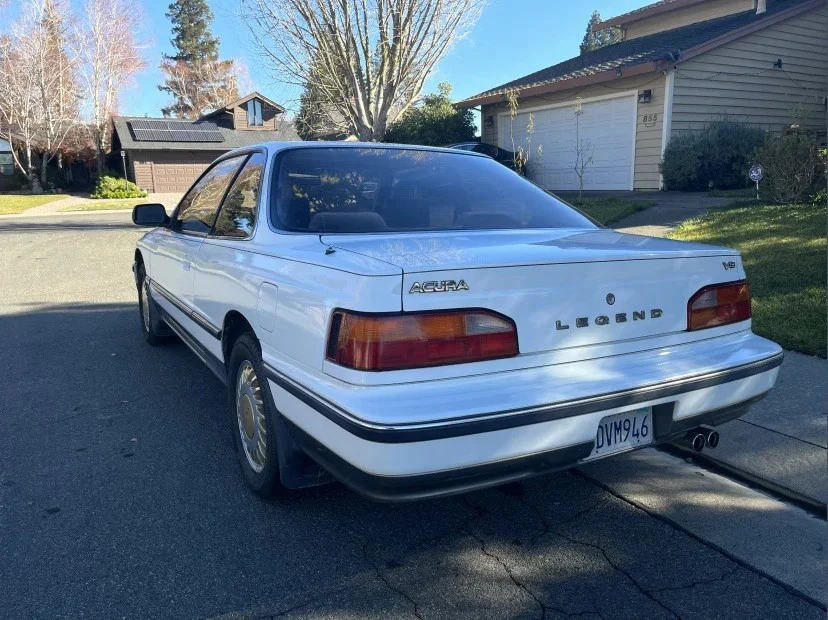 1988 Acura Legend 1st Gen - Image 14 of 31