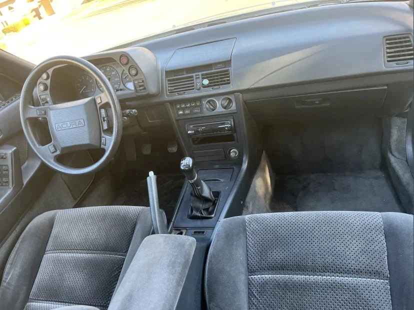1988 Acura Legend 1st Gen - Image 19 of 31