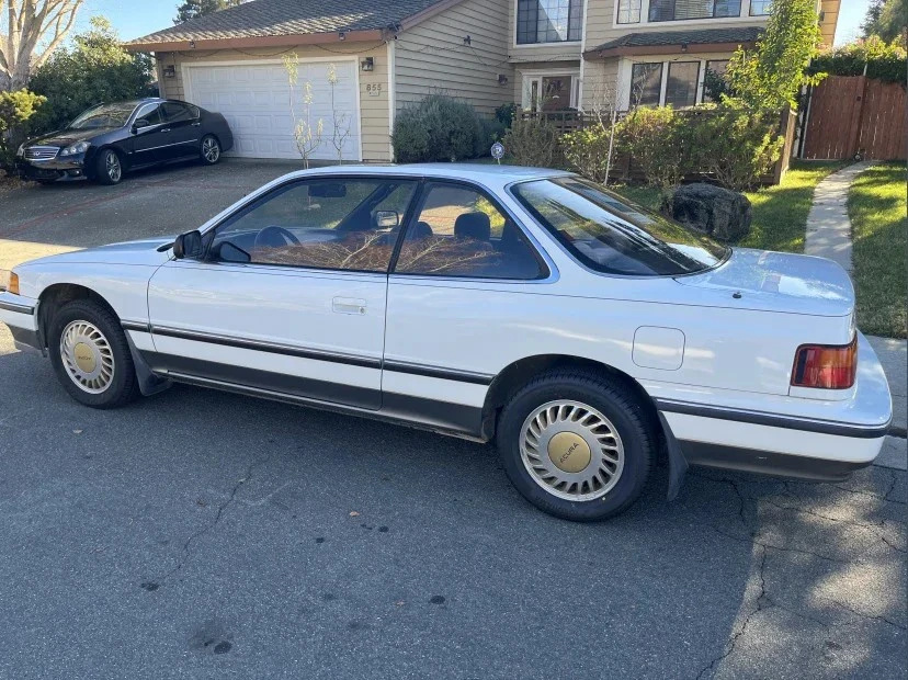 1988 Acura Legend 1st Gen - Image 13 of 31