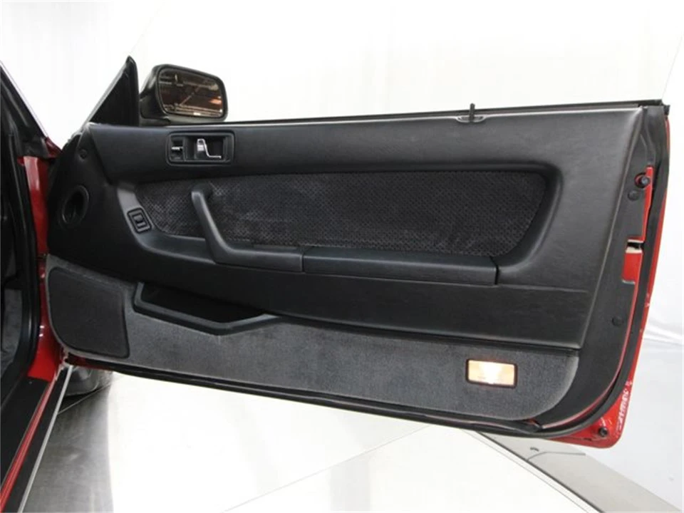 1988 Acura Legend 1st Gen - Image 21 of 31