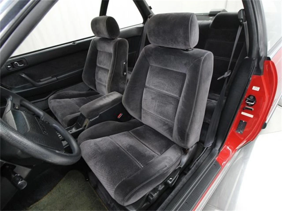 1988 Acura Legend 1st Gen - Image 16 of 31