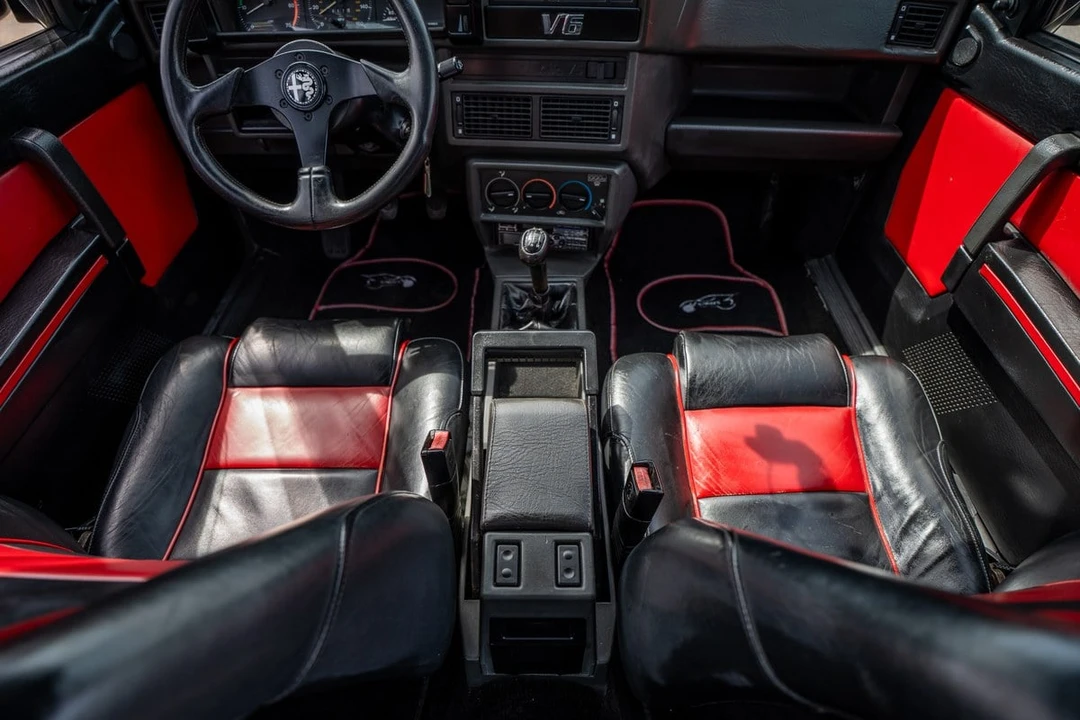 1988 Alfa Romeo 75/Milano - Image 20 of 30